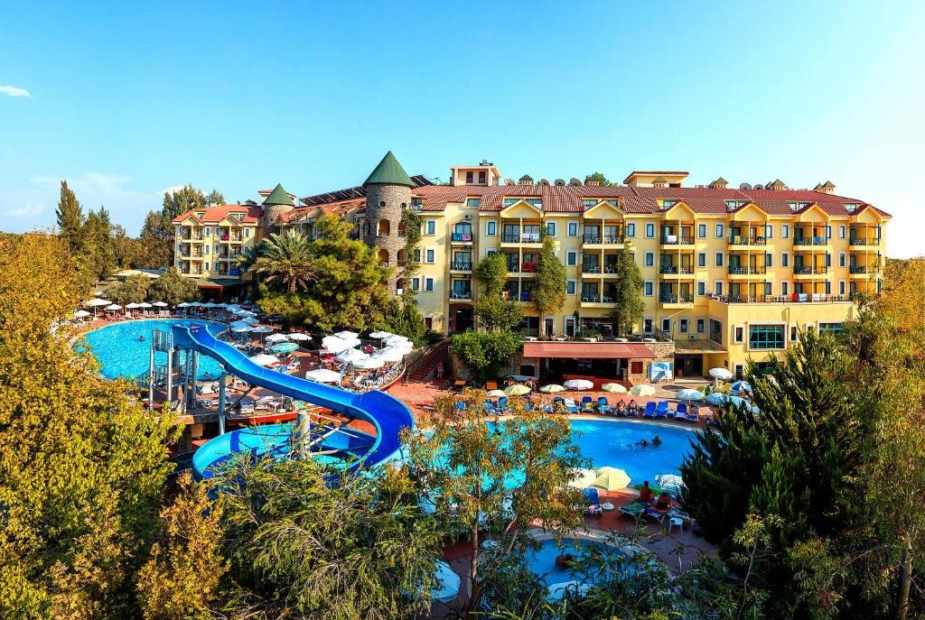 DOSI HOTEL SIDE