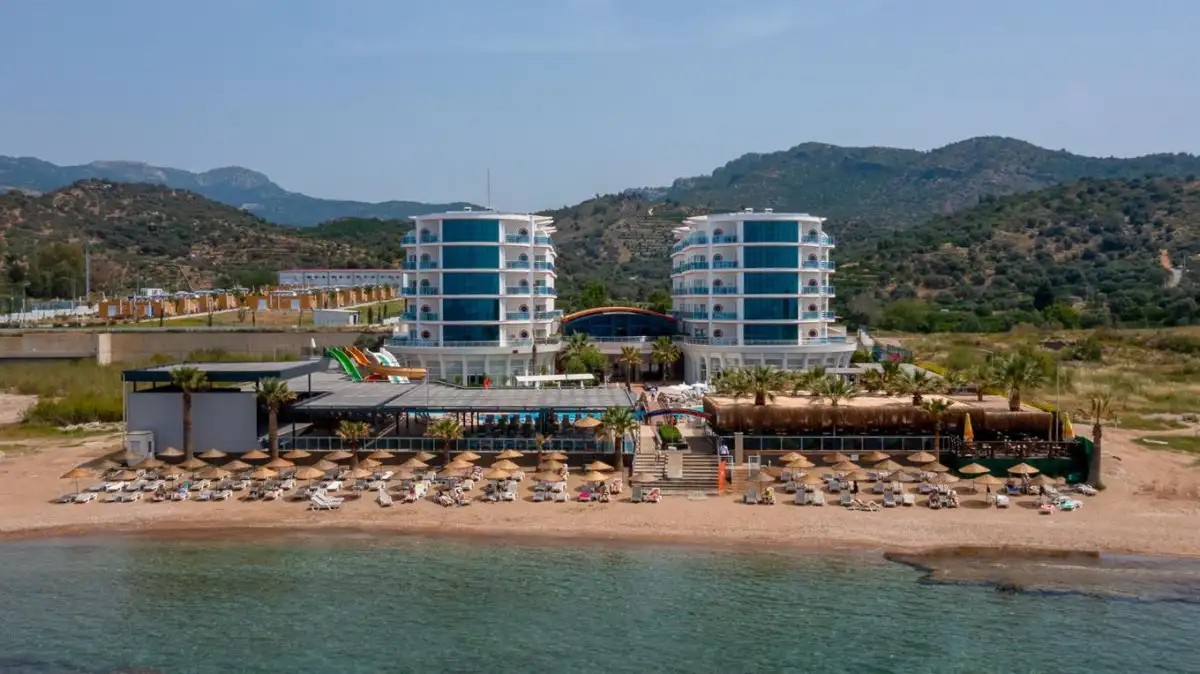 NOTION KESRE BEACH HOTEL & SPA