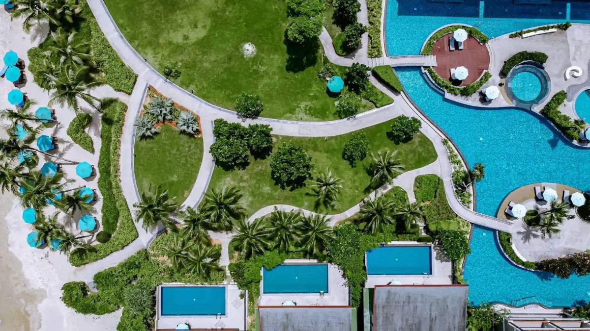 LE MERIDIEN KHAO LAK RESORT & SPA (EX. BANGSAK MERLIN RESORT)