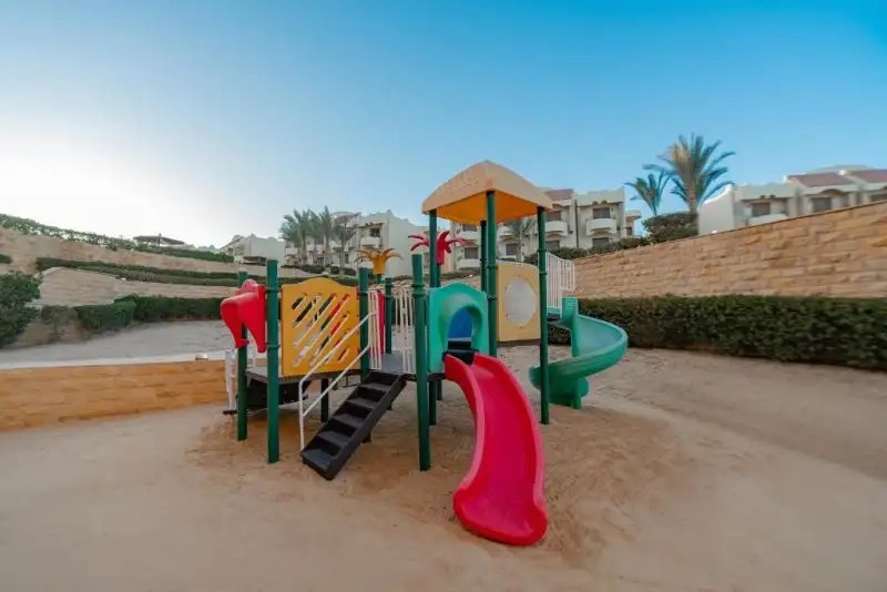 LIFE RESORTS CORAL HILLS