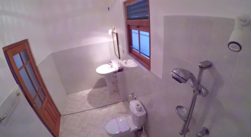 HIKKADUWA BREEZE VILLA