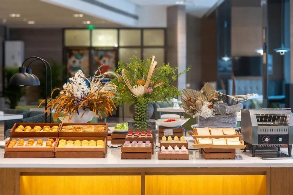 HOLIDAY INN EXPRESS CHENGDU WEST GATE