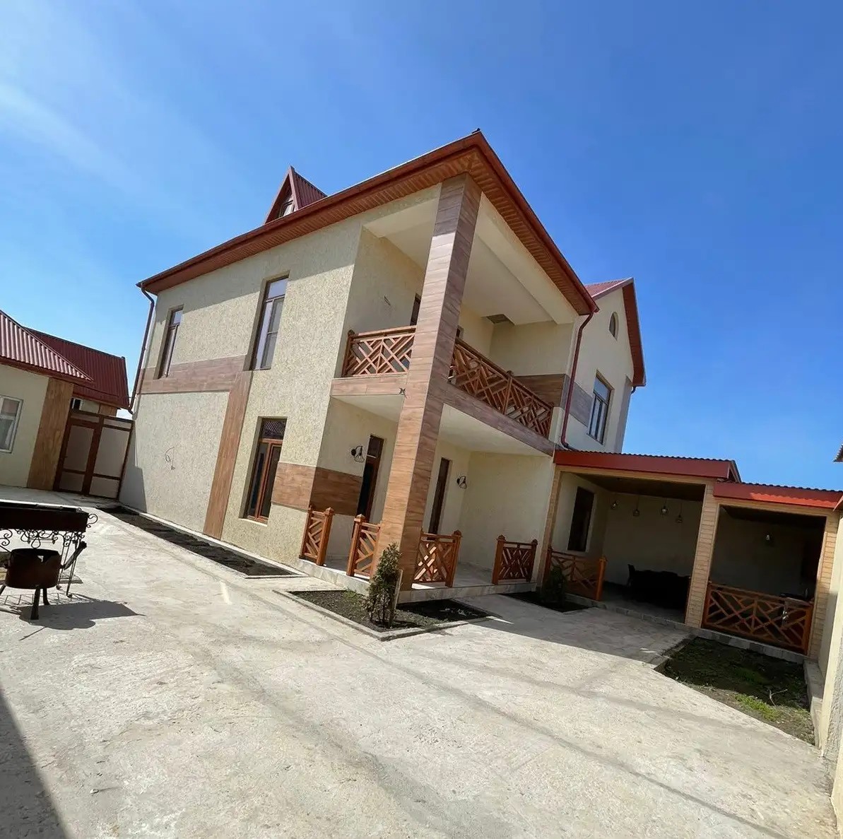 VILLA DELUXE IZBERBASH