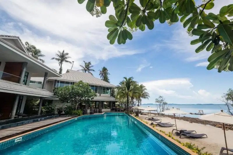 NA TARA RESORT