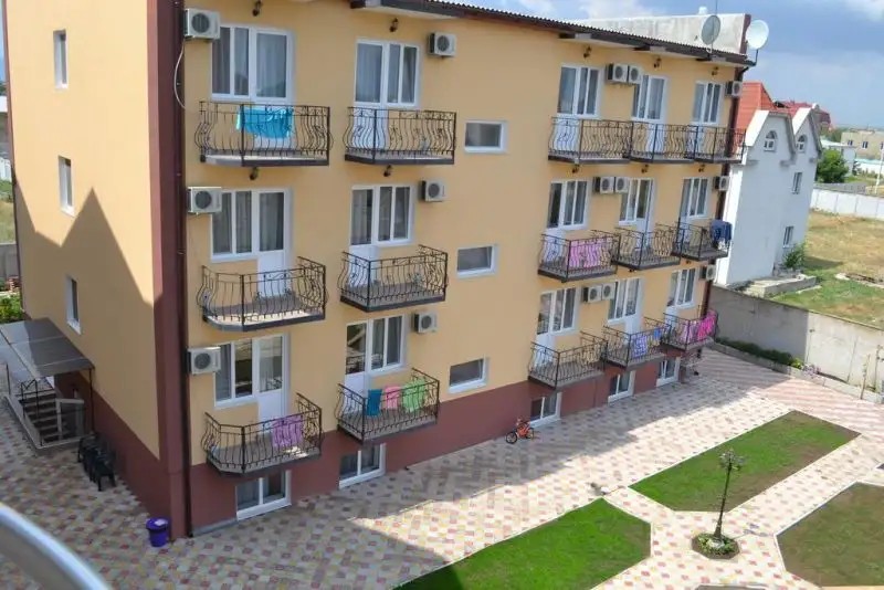 АССОЛЬ БЕРЕГОВОЕ