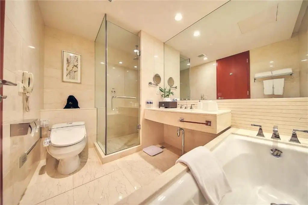 DONGYI HOTEL SHANGHAI (EX. PARKVIEW)