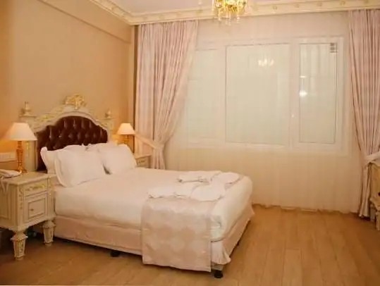 KARAKOY PORT HOTEL