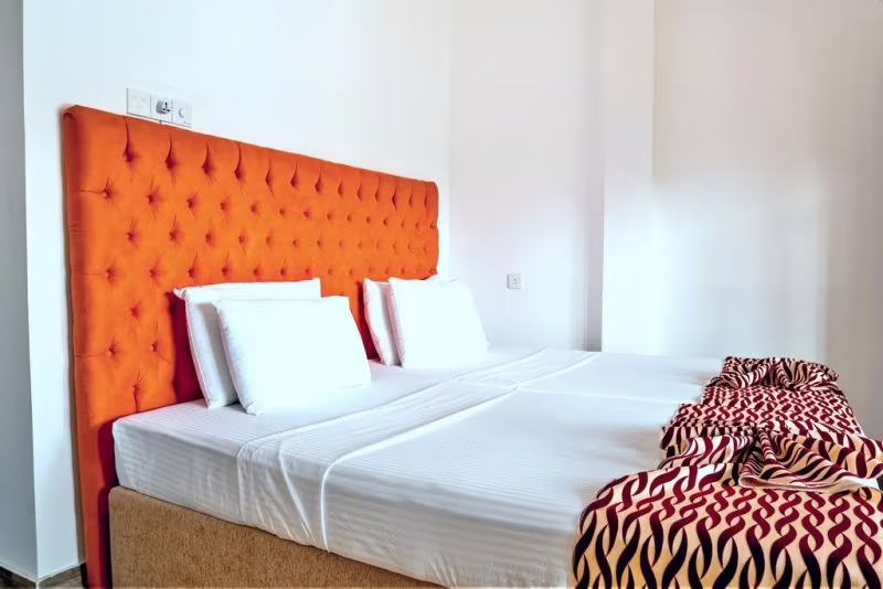 WIMAL WOOD STOCK SURF HOUSE (EX. OCEAN BAY SURF RESORT)
