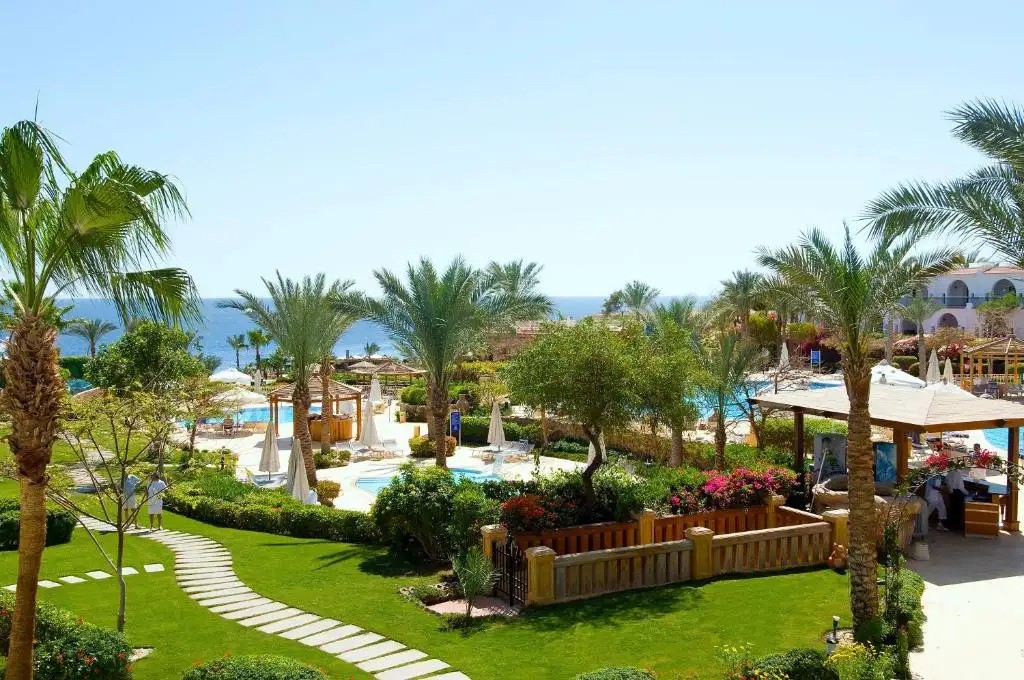 ROYAL SAVOY VILLAS