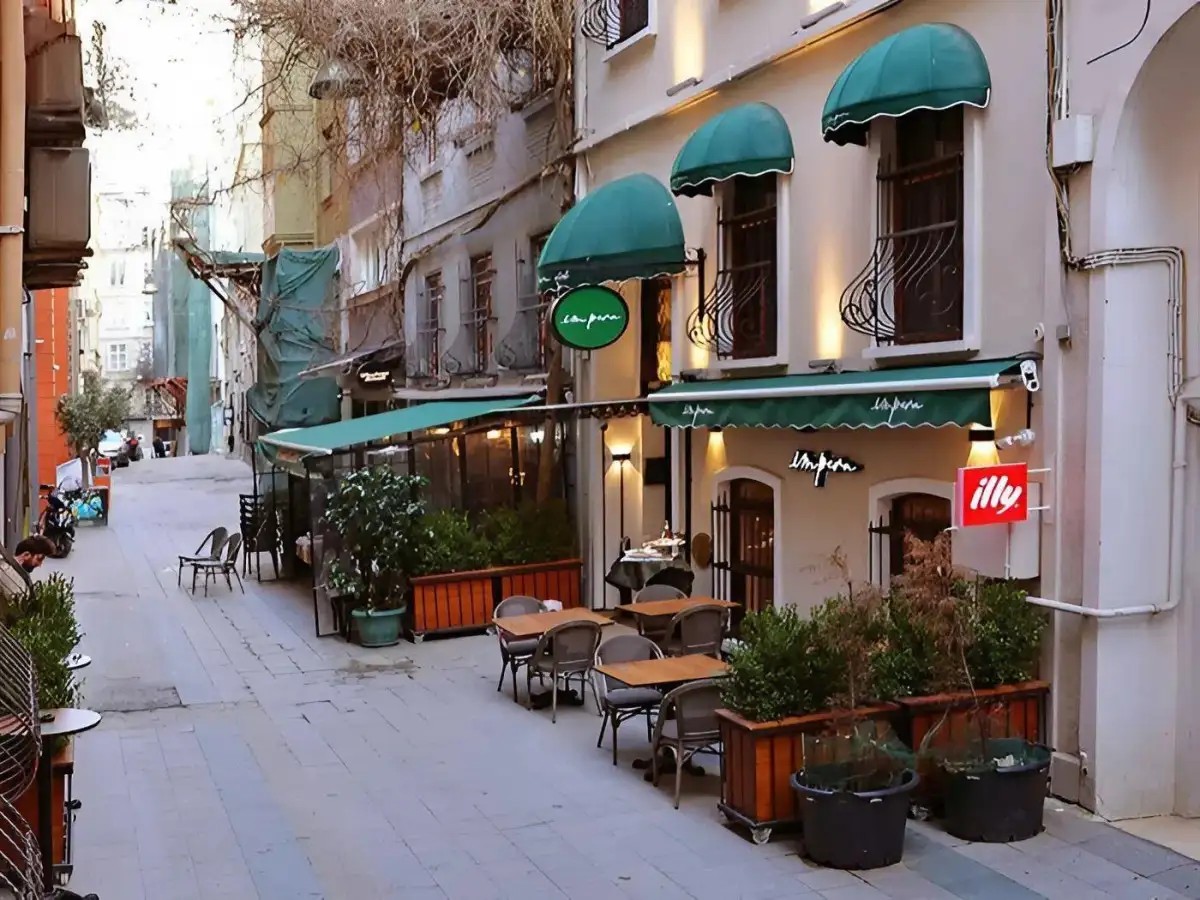 IMPERA HOTEL BOUTIQUE