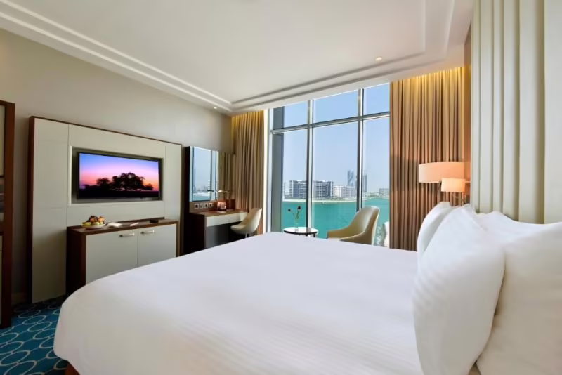 GRAND SWISS BELHOTEL WATERFRONT SEEF
