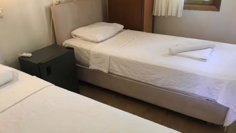 LALE PARK HOTEL