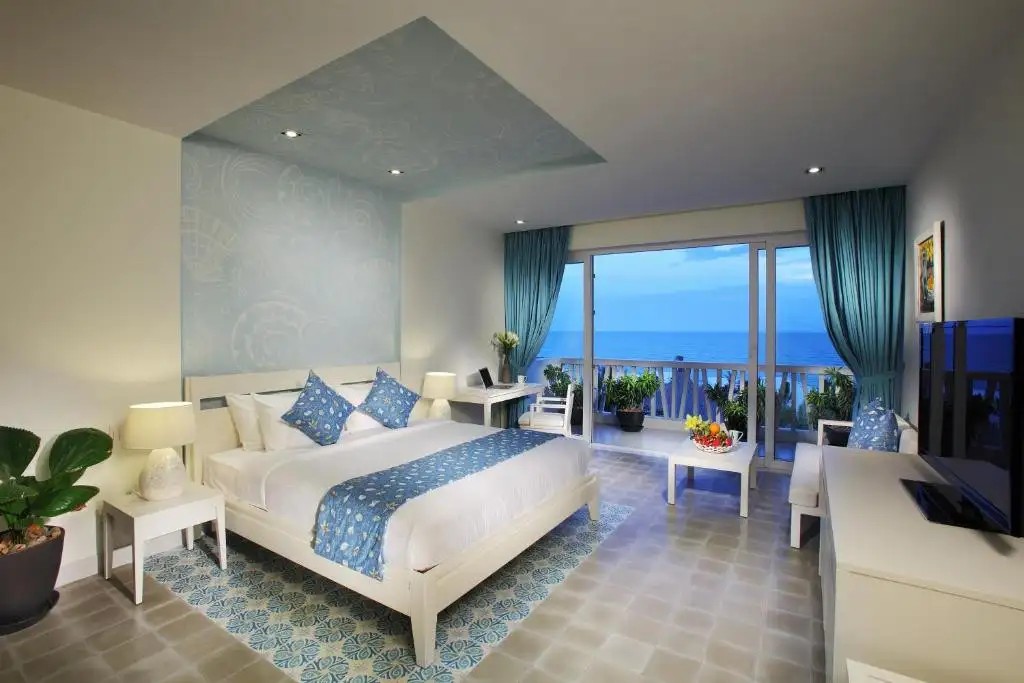 THE CLIFF RESORT & RESIDENCE