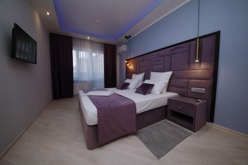 VOGUE HOTEL