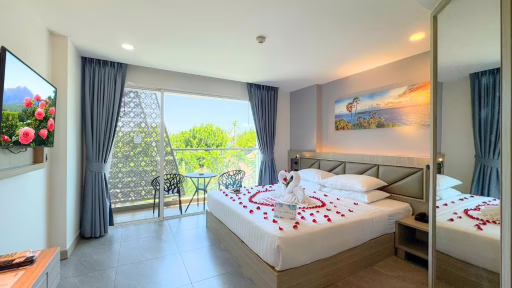 CLARIAN HOTEL BEACH PATONG (EX. ARAYA BEACH RESORT & SPA)