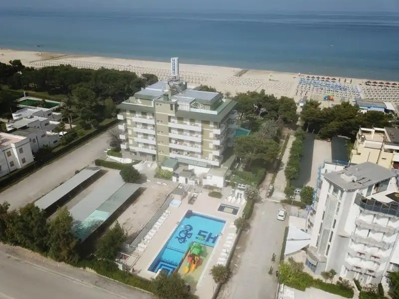 SMERALDO HOTEL GIULIANOVA