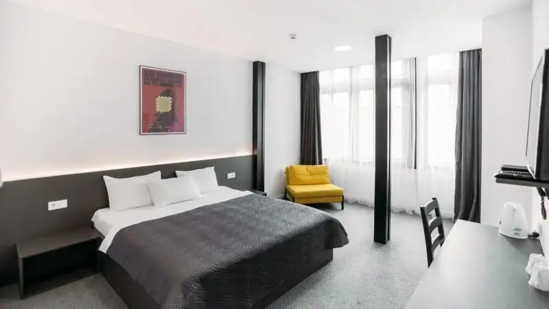 ELESA HOTEL
