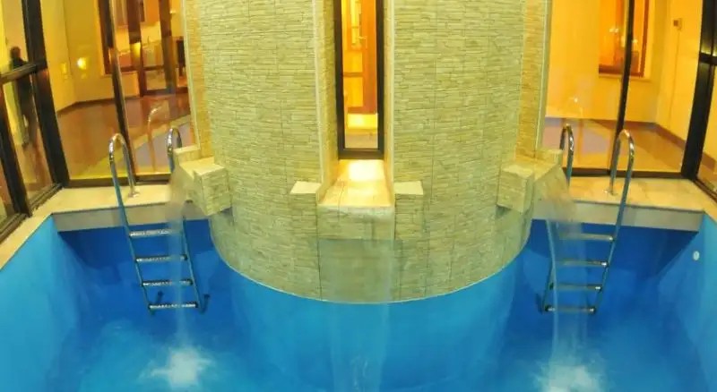 RELAX HOTEL