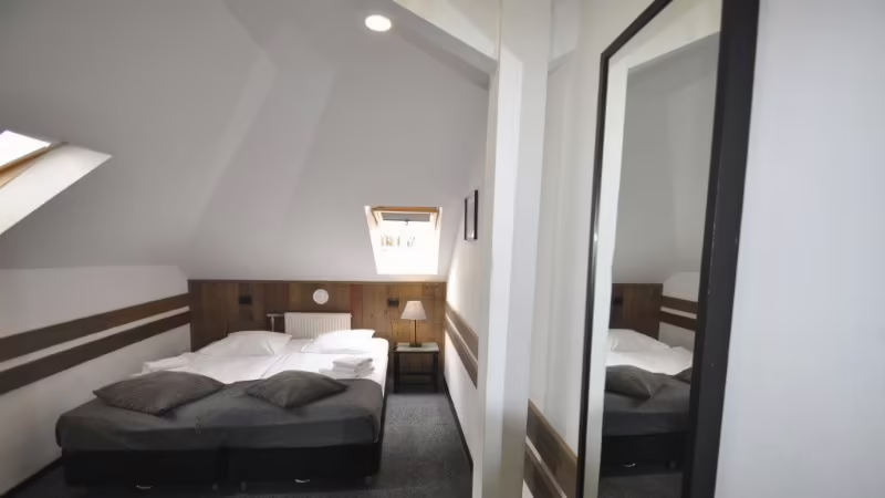 PEOPLE LOFT ТВЕРСКАЯ