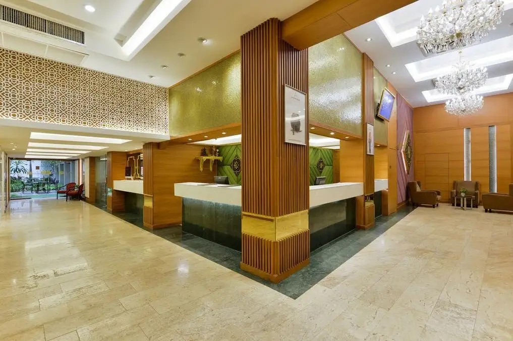 ASPIRA GRAND REGENCY SUKHUMVIT 22 (EX. CHECK INN REGENCY PARK)