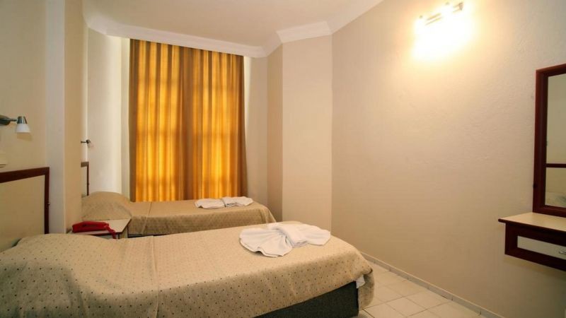 ISABELLA SUITE HOTEL