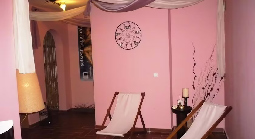 IMPERIAL FORT - FORT NOKS GRAND RESORT