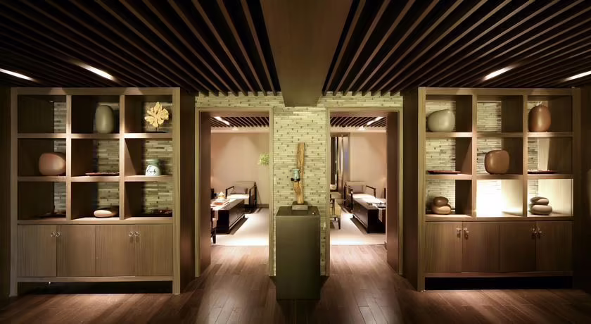 PULLMAN SHANGHAI JING AN (EX. GRAND MERCURE ZHONGYA)
