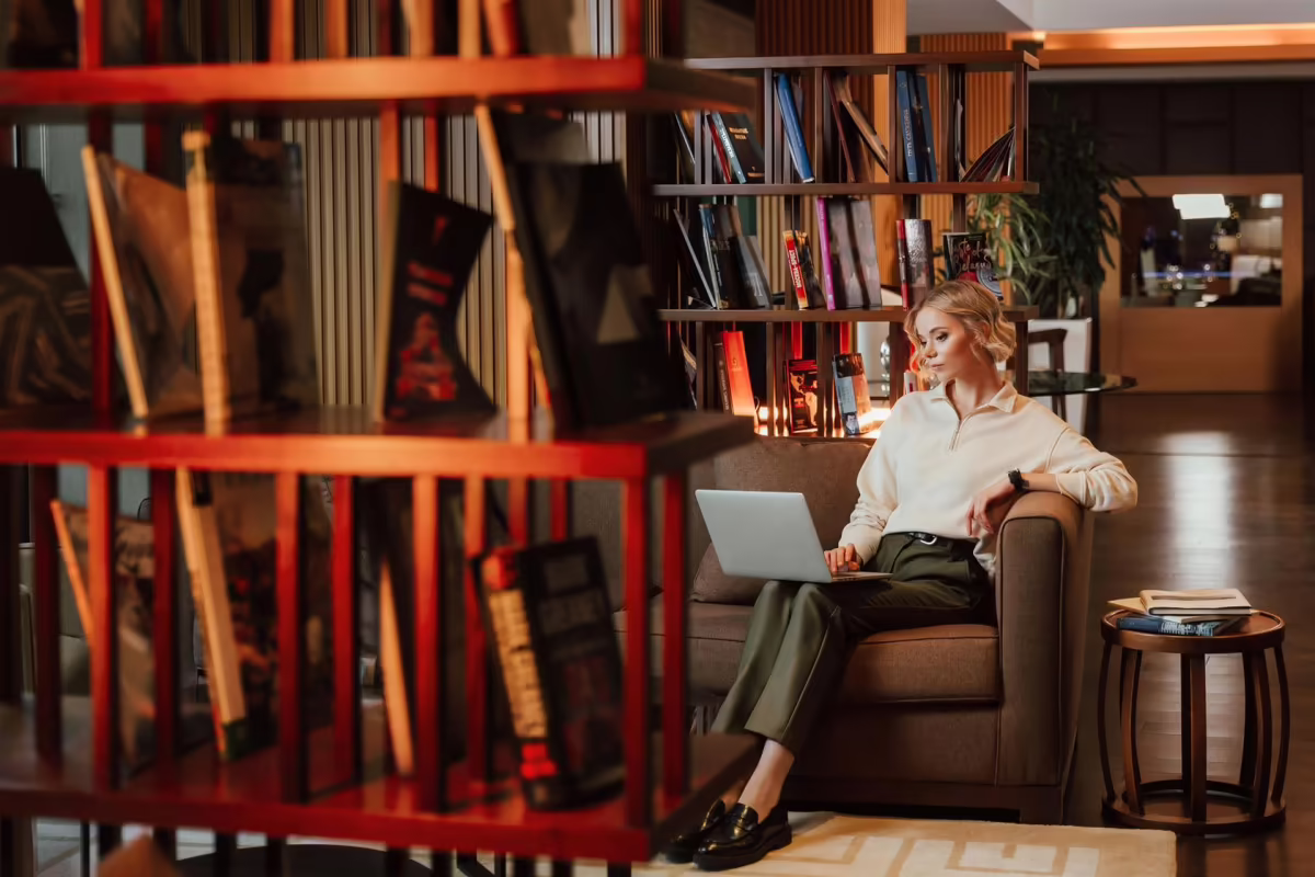 RENAISSANCE MINSK HOTEL (РЕНЕССАНС МИНСК ОТЕЛЬ)