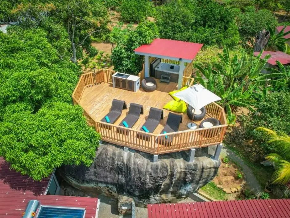 VILLA ELODIA
