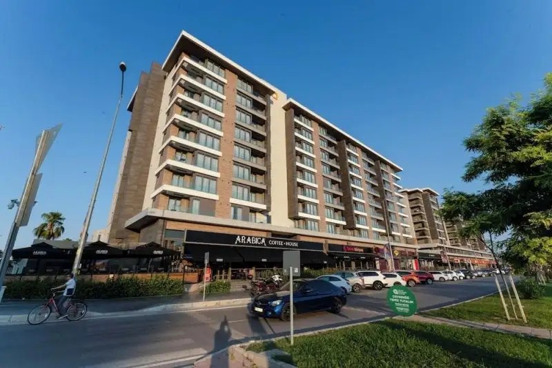 THE CASA LETSTAY SUITES
