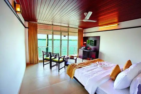 GRAND AYUR ISLAND RESORT