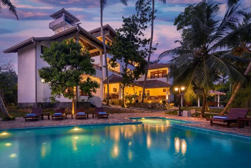 SERENITY BOUTIQUE UNAWATUNA