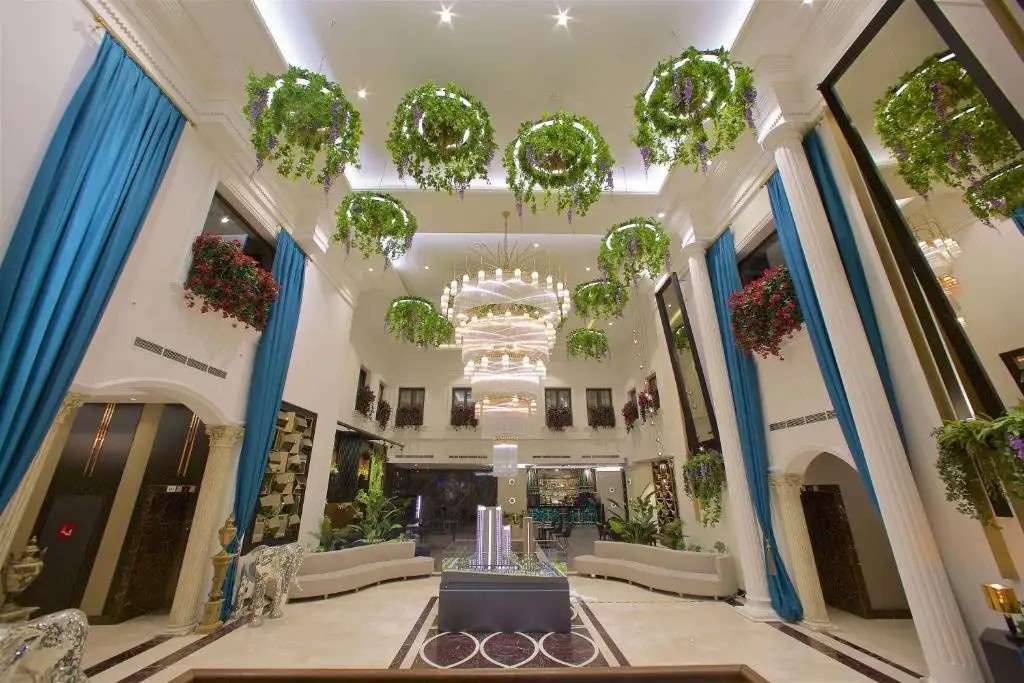 RAMADA HOTEL & SUITES MERTER