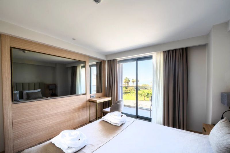 jacuzzi suite